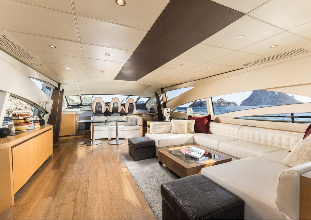 Pershing 90
