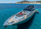 Pershing 90
